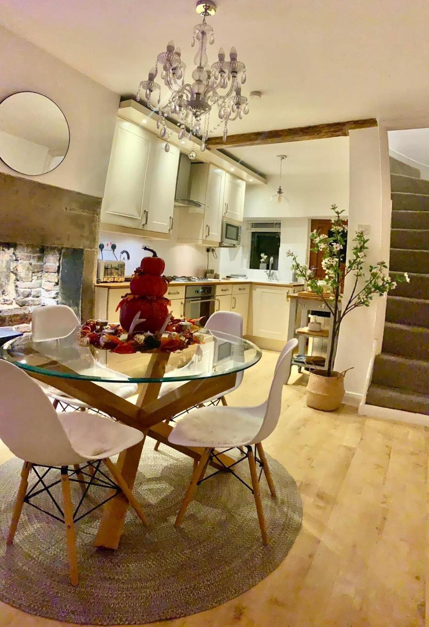 The Tenth House, Grade II Listed Georgian Town House, Wirksworth, Derbyshire, Peak District Cottage, Sleeps 4 Luaran gambar